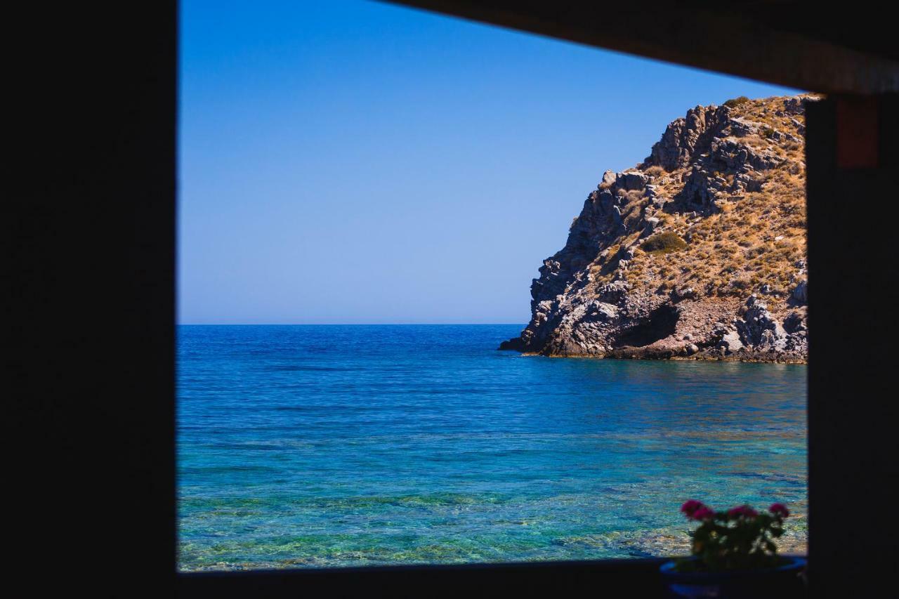 Villa Menelaos Mokhlos Exteriör bild
